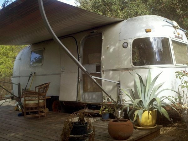Very nicely built deck on this 1977 Airstream Argosy