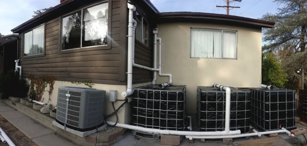 Rainwater Harvesting - 5 IBC totes with 4 RainHeads 2 wet systems and a wet overflow - The Greenman Project